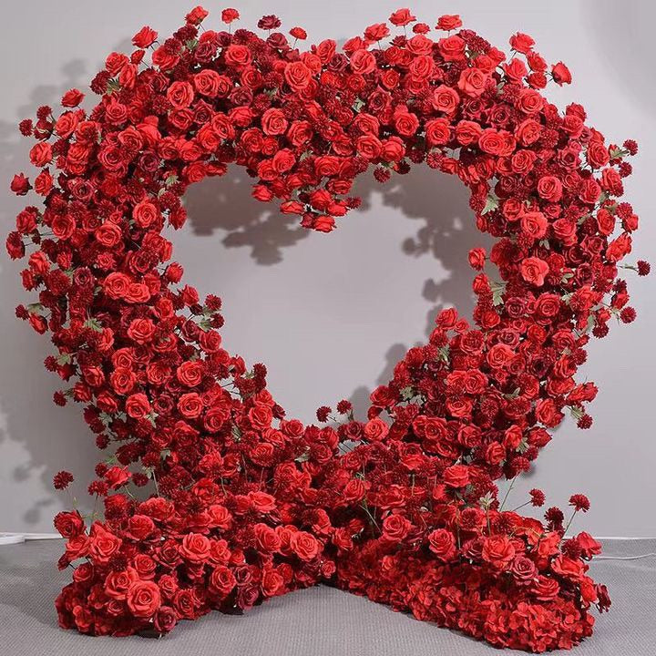 8Ft Red Heart