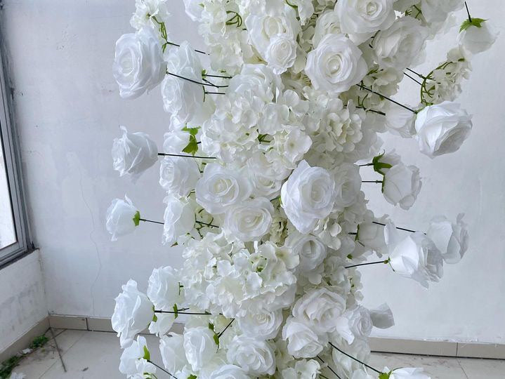 8ft white curved arch